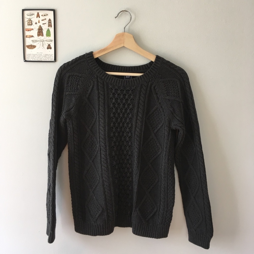 Blue grey cable knit Gap sweater - NWOT